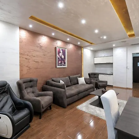 Garnet & Event Centar 루마