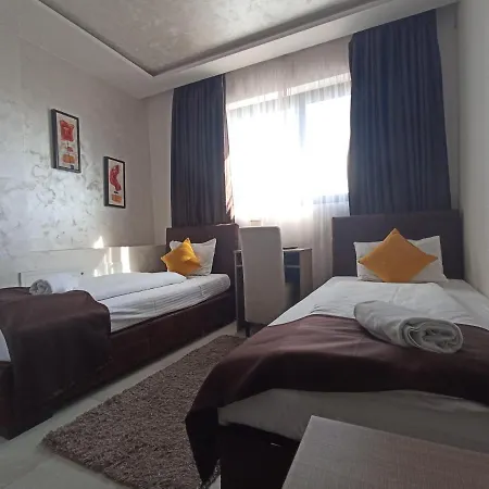 Garnet & Event Centar 4* Ruma