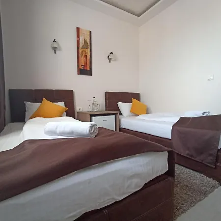 Garnet & Event Centar 4* Ruma