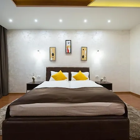 Garnet & Event Centar Otel 4*