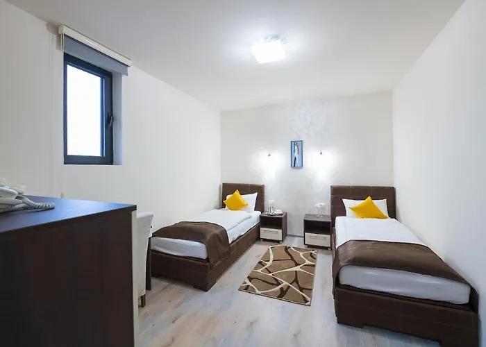 Garnet & Event Centar 4*