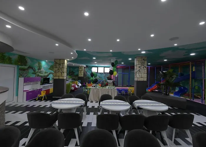 Garnet & Event Centar 4* Ruma